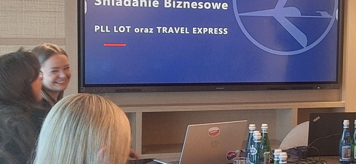Śniadanie, networking i nowe kierunki LOT